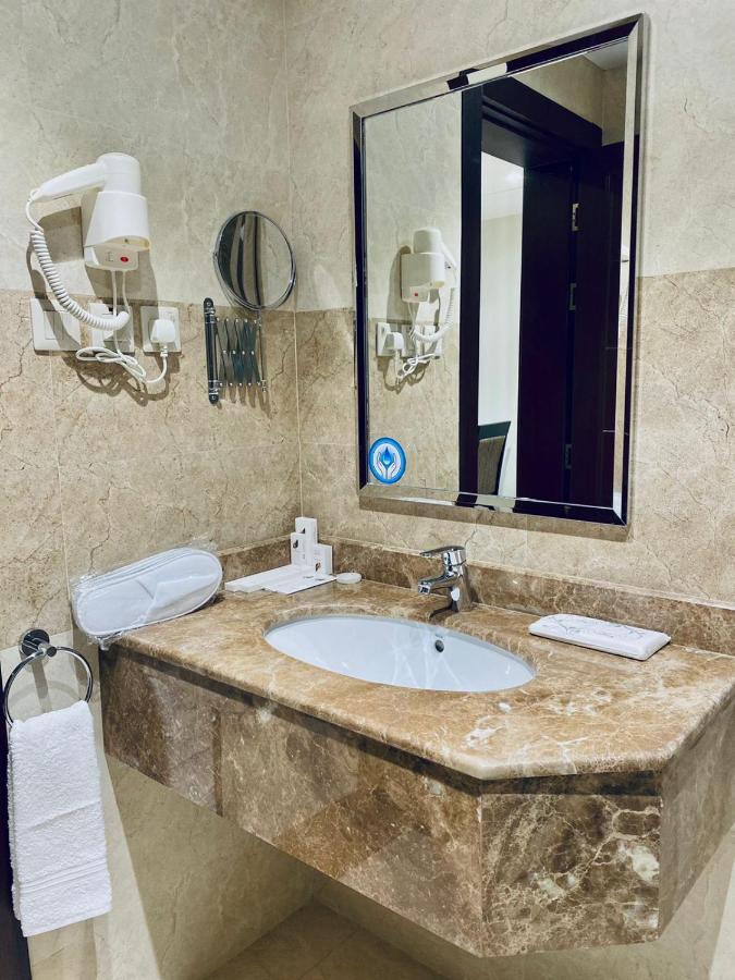 Itlalat Uhud Hotel Medina Ngoại thất bức ảnh