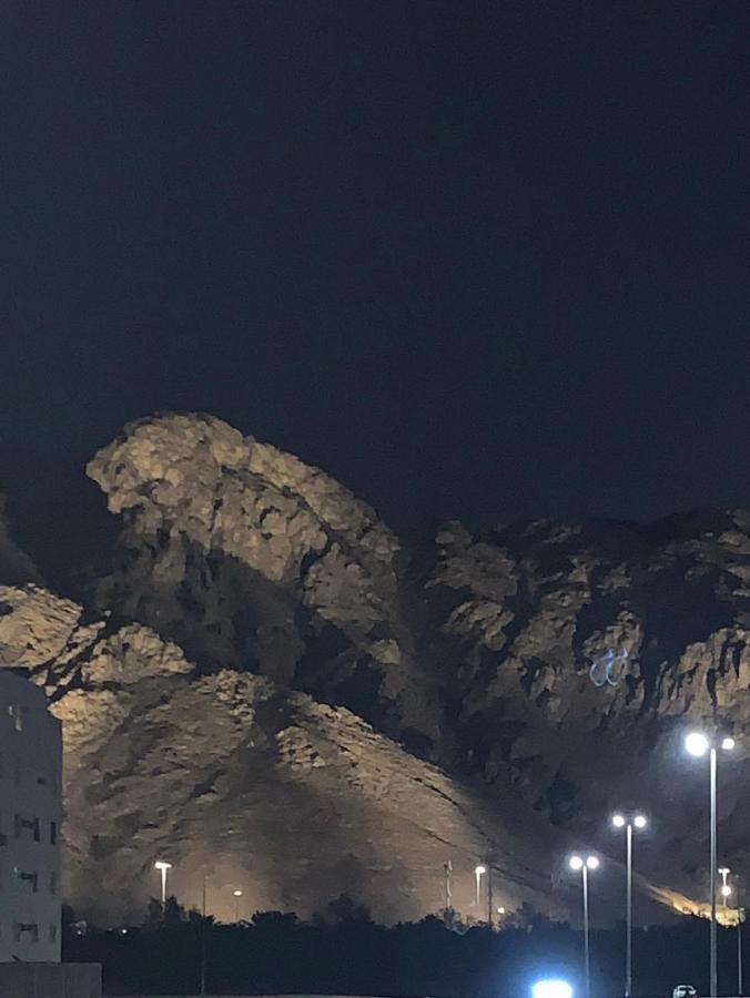 Itlalat Uhud Hotel Medina Ngoại thất bức ảnh