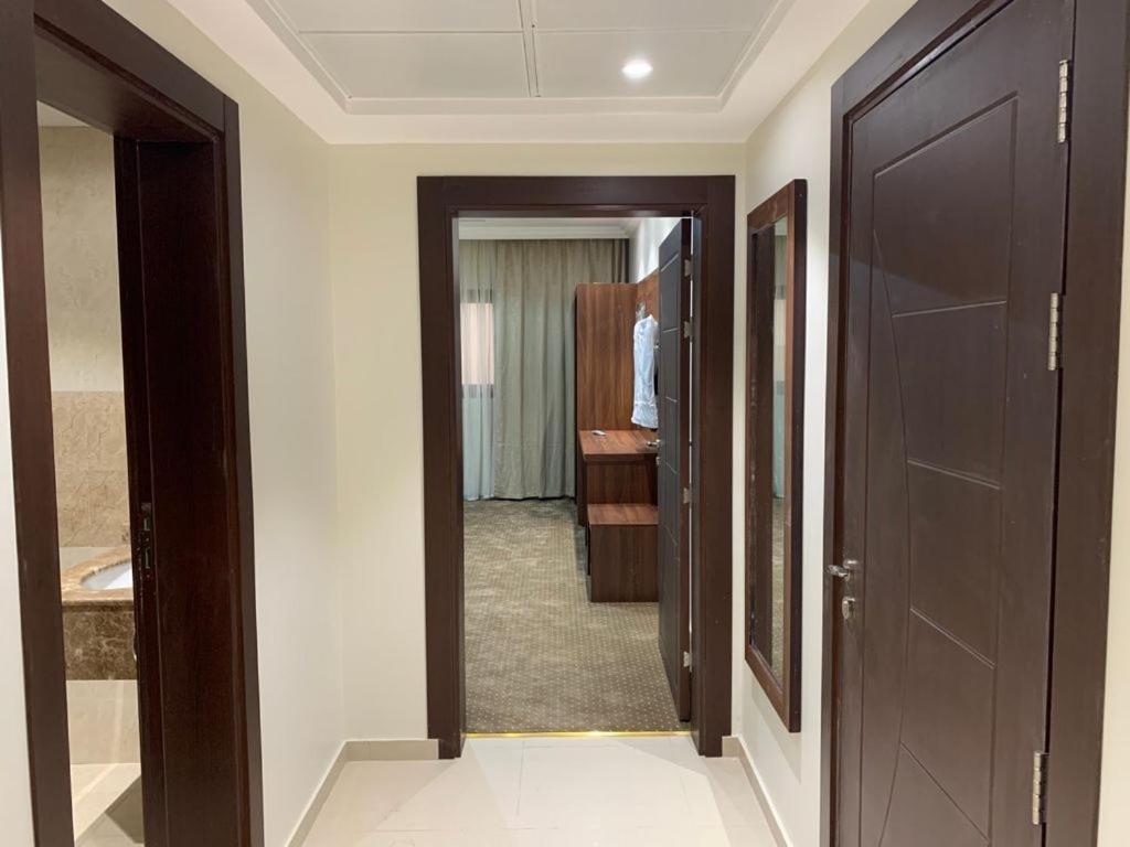 Itlalat Uhud Hotel Medina Ngoại thất bức ảnh